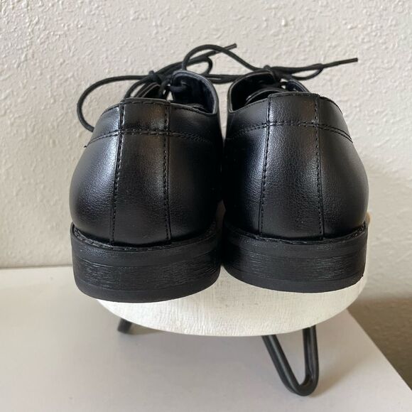Apt. 9 Black Dress Shoes Size 10.5 EUC - Picture 3 of 8